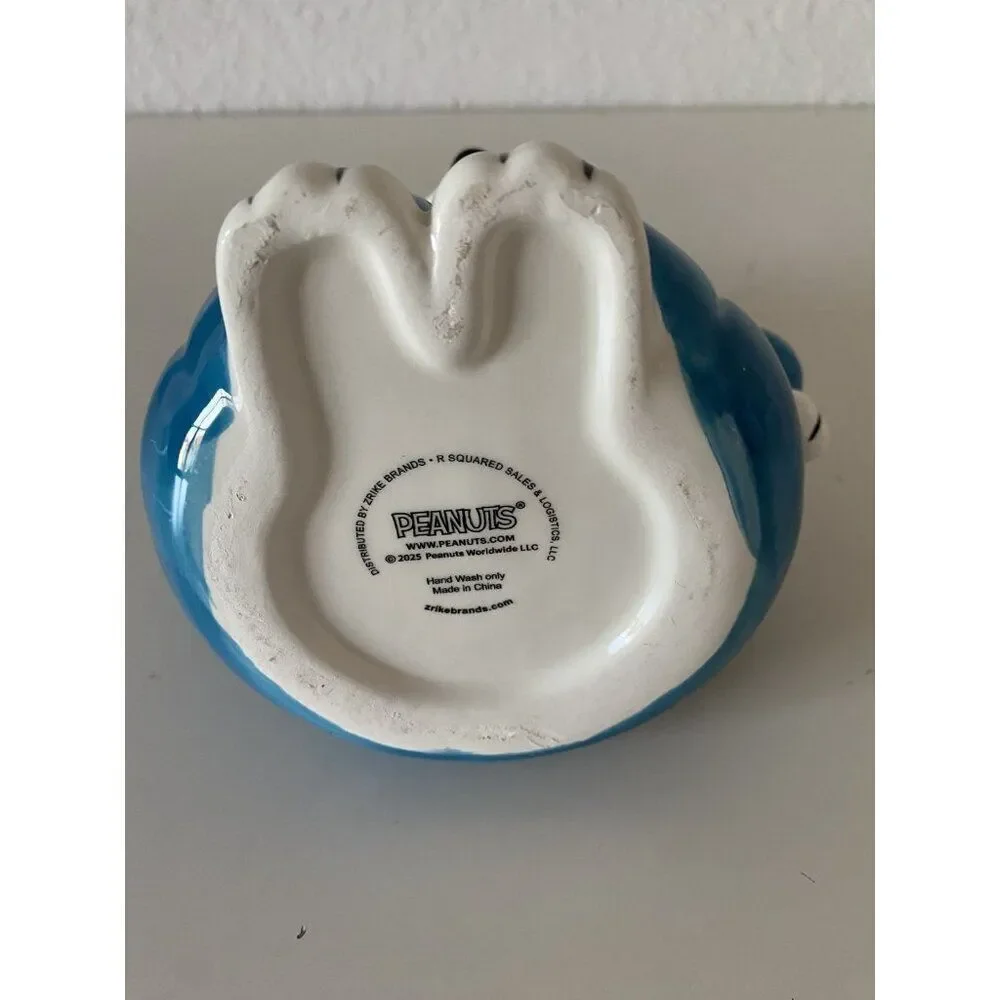 Peanuts Snoopy Soap Lotion Dispenser Blue Quilted Puffer‎ Puffy Jacket NEW